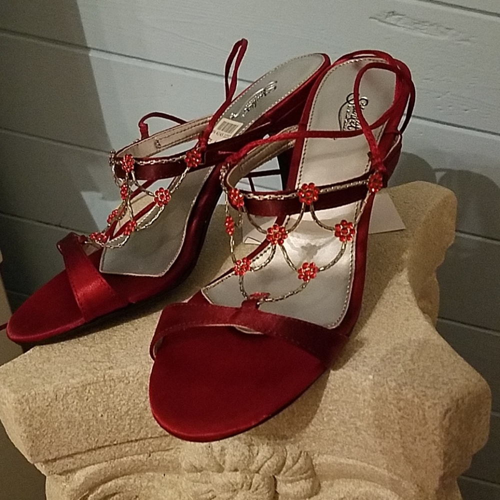 Star Jones heels